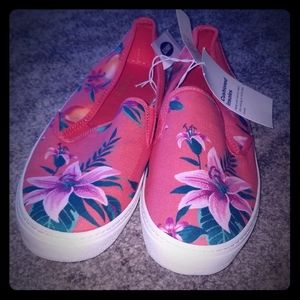 Slip on shoes size 9